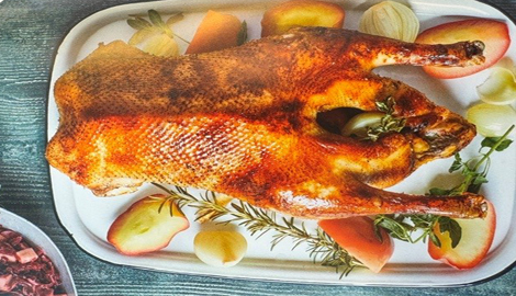 Gans mit Quitten Rotkraut