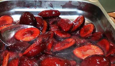 Symbolfoto zum Rezept: Geeister Zweschtkenröster